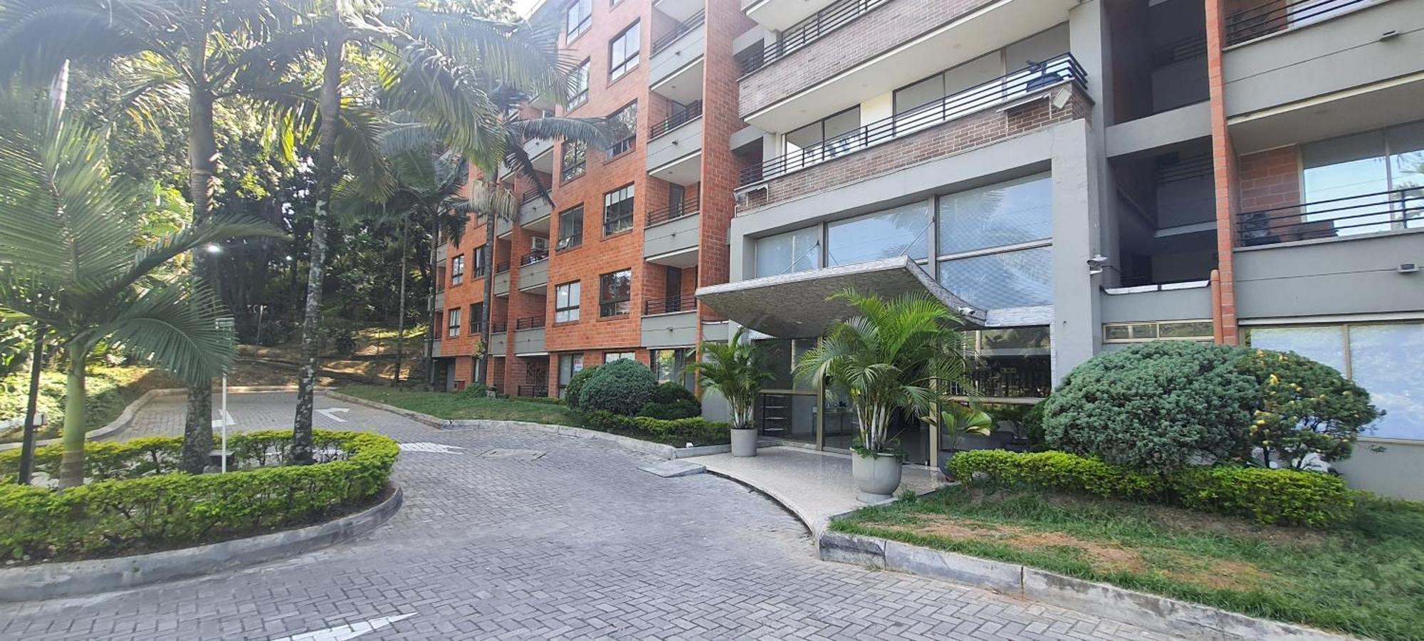 Apartamento Cerca A Plaza Mayor Medellín Kültér fotó